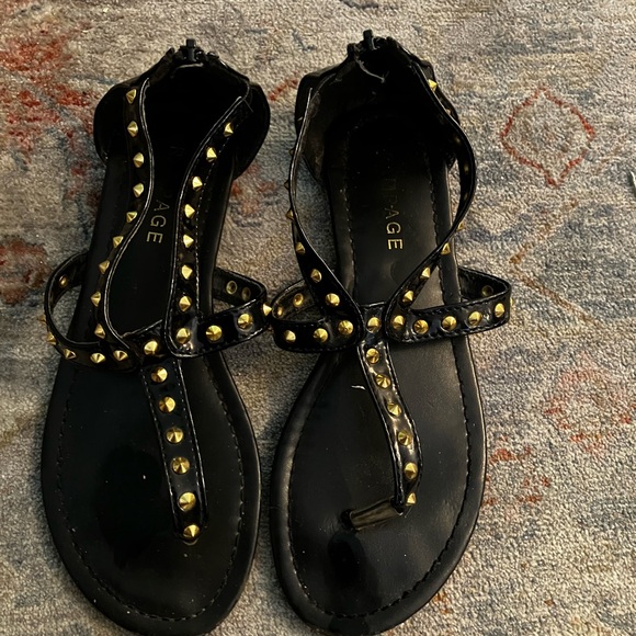 Rampage Black and Gold Women's Sandals - Picture 1 of 9